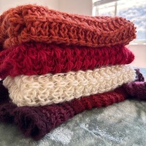 Infinity scarves
All or one